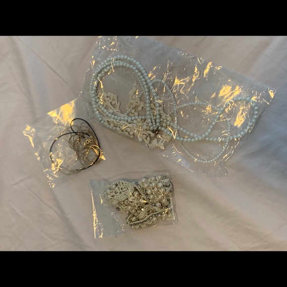 Brand new pearl & stacked gold color necklaces - Picture 5 of 5